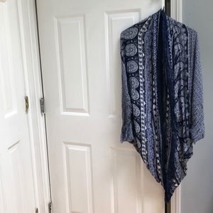 Cardigan/shawl